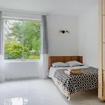 Modern Apartment Next Arc De Triomphe